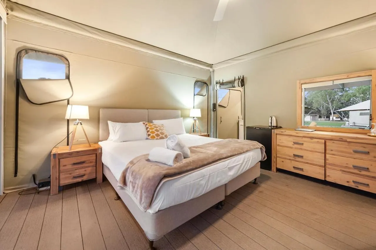 Luxury tent Habitat Noosa Hotel Cootharaba